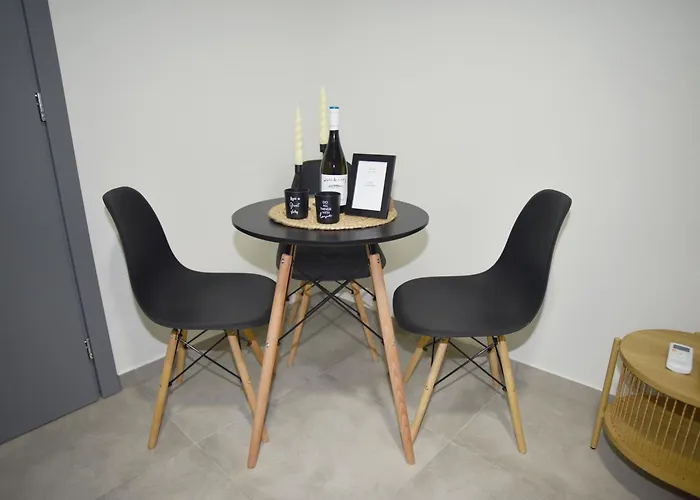 Paul's 2 Apartment